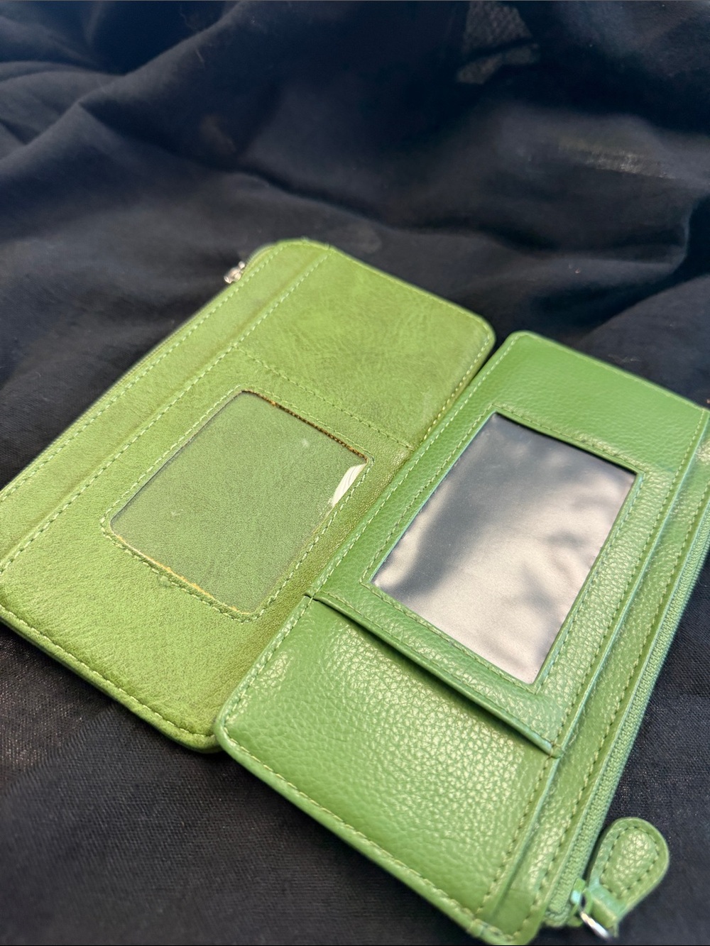 Lot of 17 wallets - Picture 7 of 14